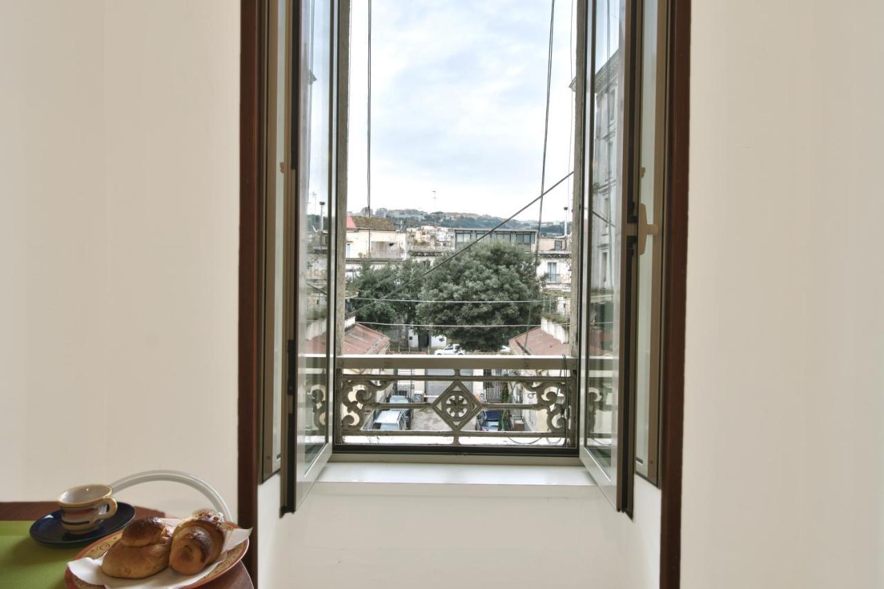Bnb Etnuvio, Double Rooms In Nápoles Exterior foto