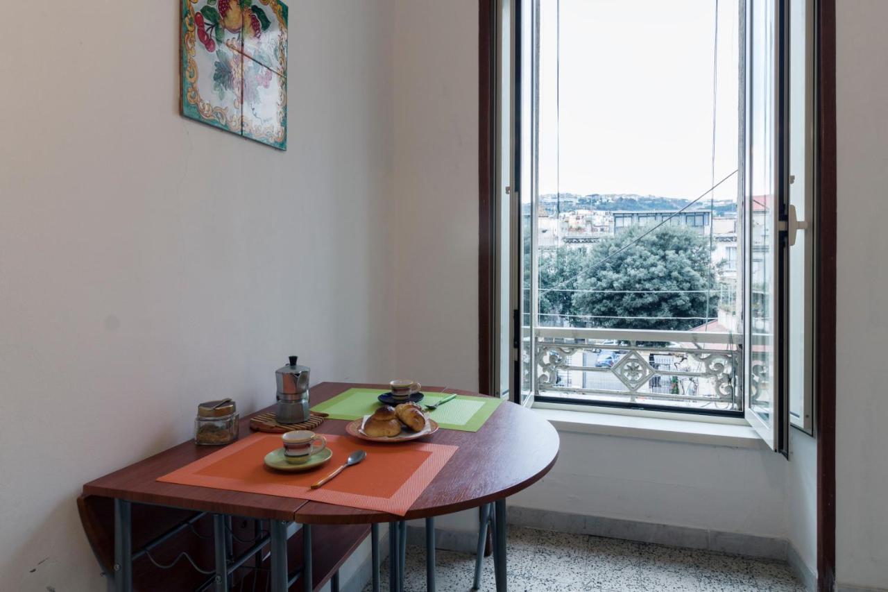 Bnb Etnuvio, Double Rooms In Nápoles Exterior foto