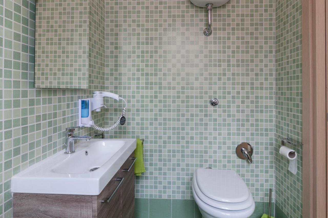 Bnb Etnuvio, Double Rooms In Nápoles Exterior foto